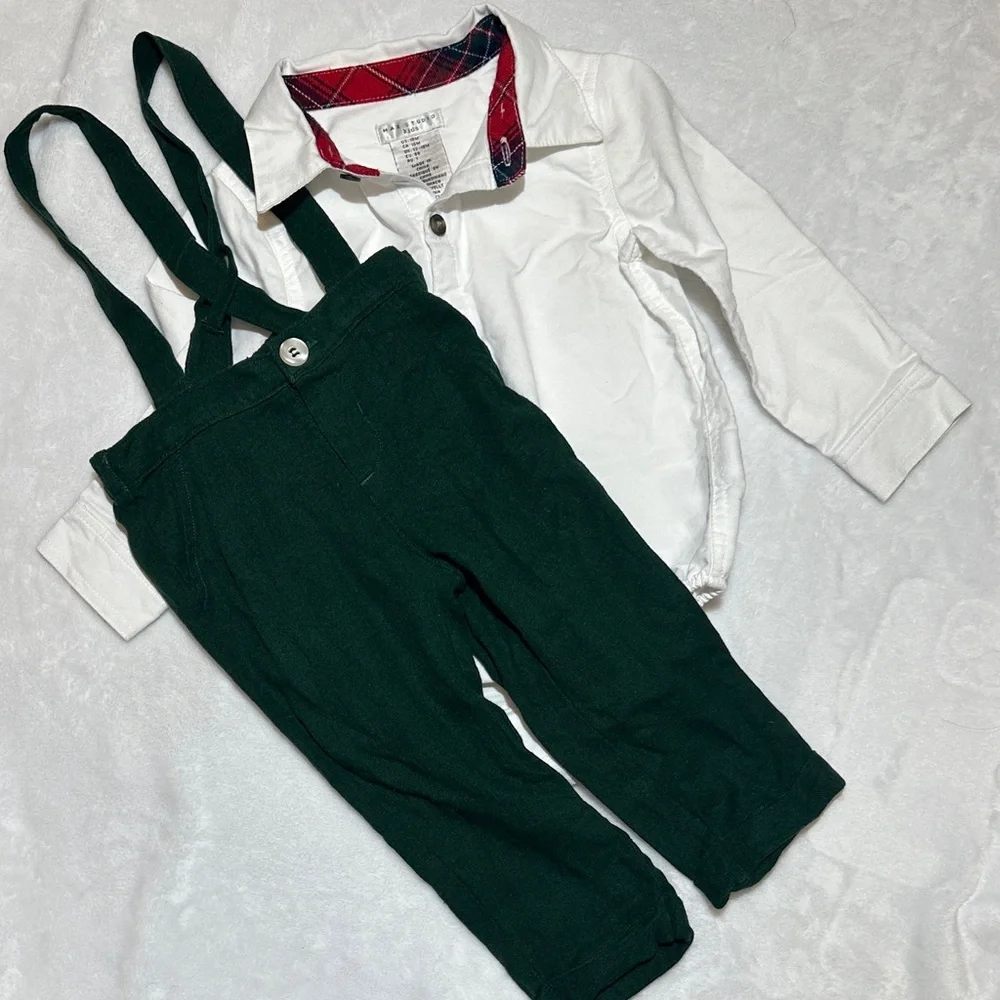 NWOT Bums & Roses green bamboo/linen mix suspender & collared onesie 18/24mo
